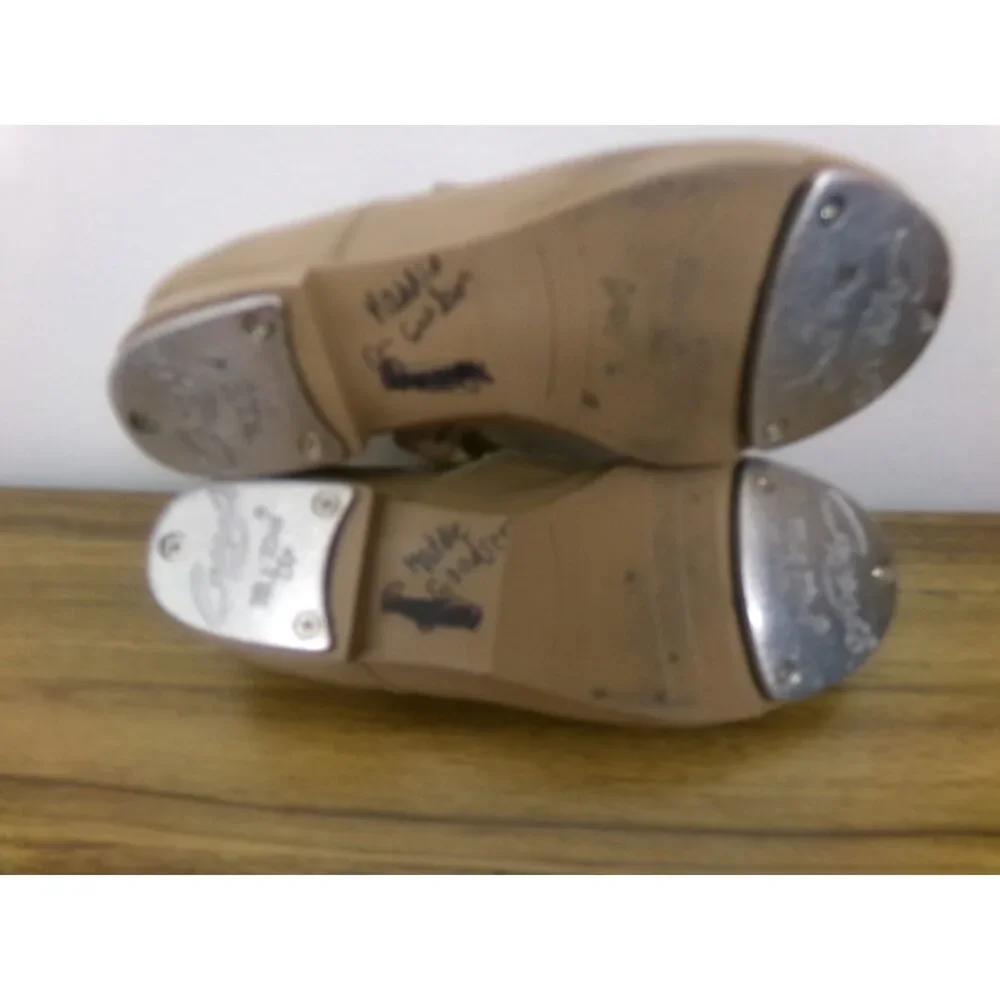Pre-Owned Dance Tap Shoes Capezio 12M Child Mary Jane Leather Loop Strap